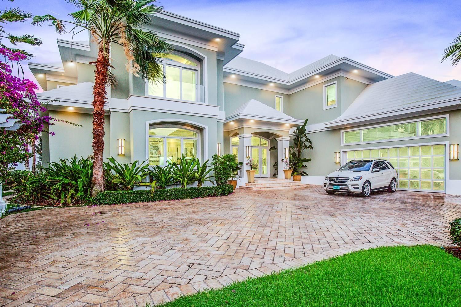 Luxury Beachfront Estate in Paradise Island