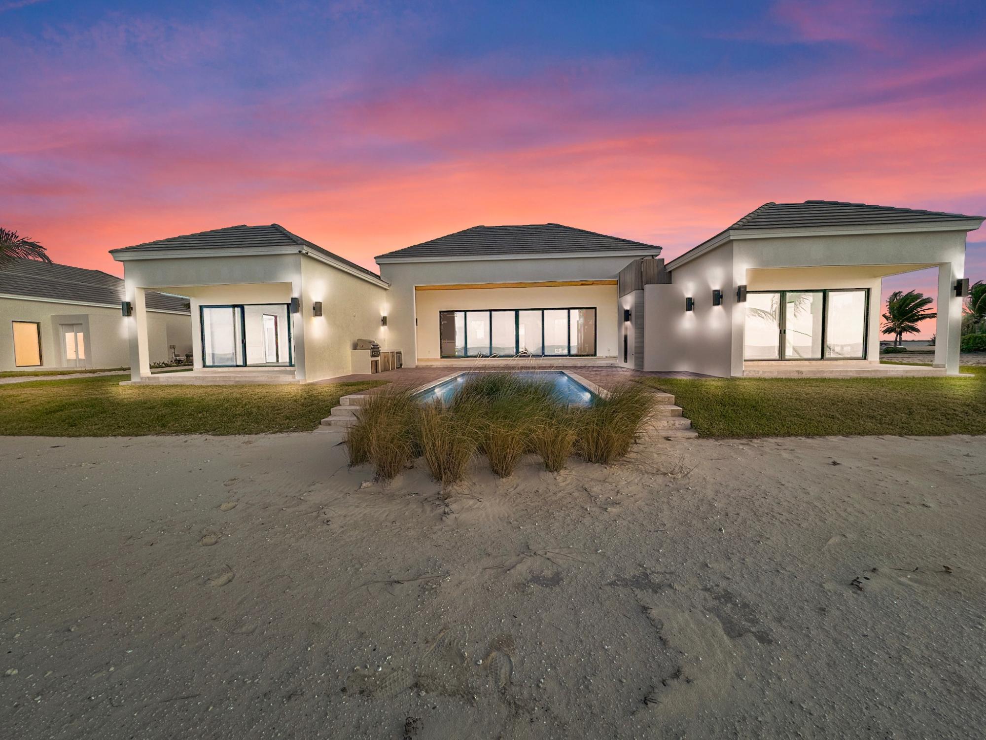 Luxury waterfront estate in Bimini